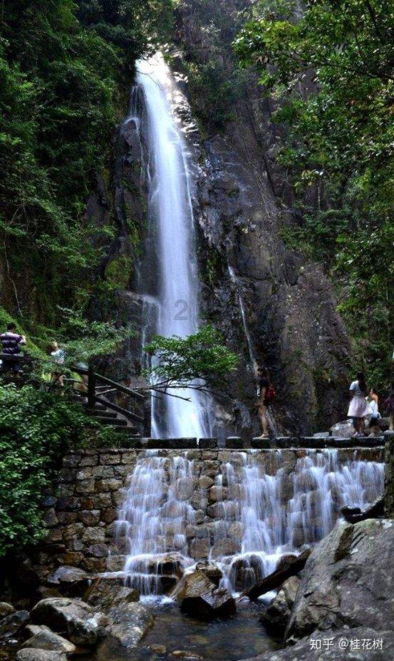 逃离冰淇淋岛屿